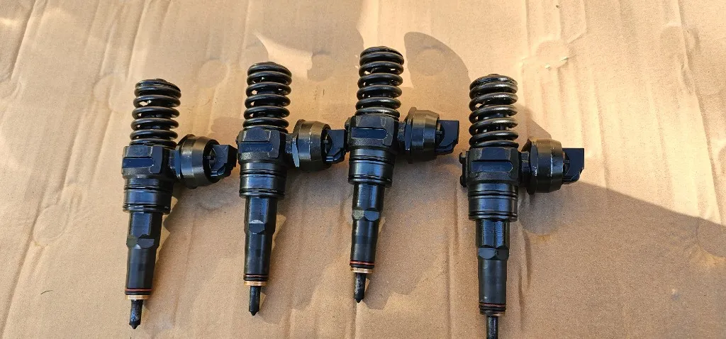 Injectoare Vw Golf 4 1.9 TDI AXR 2002 2003 2004 2005