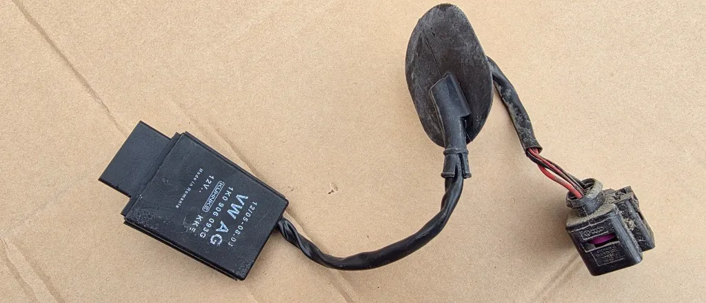 Modul control pompa combustibil Skoda Rapid / Seat Ibiza 6J 1.2 TSI CBZ 2011 2012 2013 2014