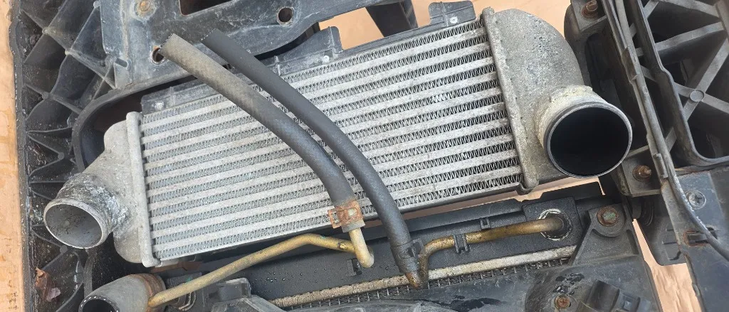 Radiator intercooler Hyundai IX 35 2.0 CRDI 2010 2011 2012 2013
