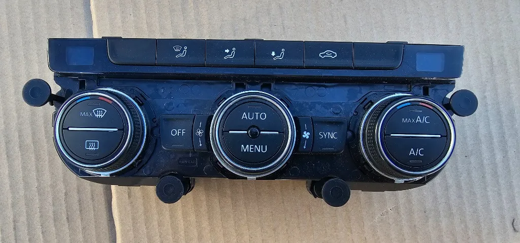 Panou climatronic Vw Golf 7 2013 2014 2015 2016