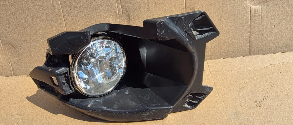 Proiector ceata dreapta cu suport Renault Kangoo 2 Facelift 2014 2015 2016 2017 2018