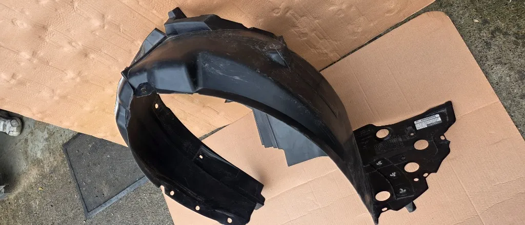 Carenaj roata dreapta fata Nissan Micra K14 2017 2018 2019 2020