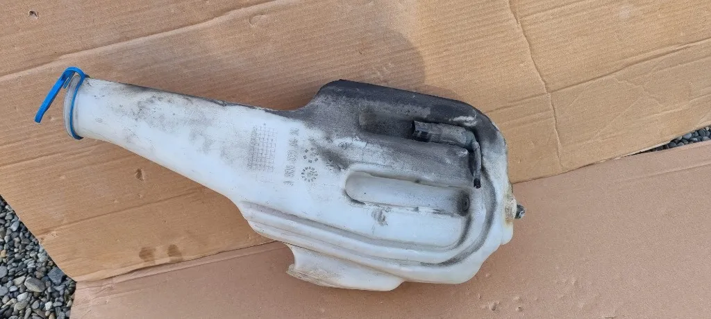 Vas stropgel / lichid parbriz VW Crafter 2006 - 2015
