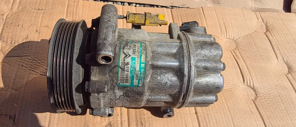 Compresor clima Ac Citroen C3 / C4 1.6 HDI 2004 2005 2006 2007