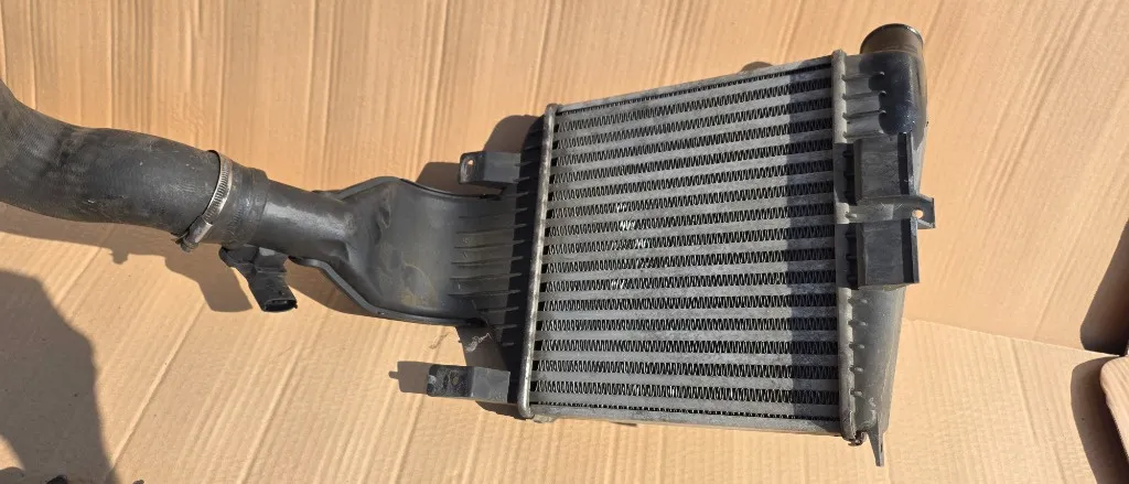 Radiator Intercooler Opel Astra H GTC / Zafira B 1.6 / 2.0 turbo benzina 2009 2010 2011 2012