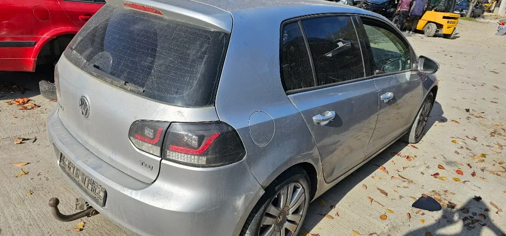 Usa dreapta spate Vw Golf 6 Hatchback 2009 2010 / 2011 2012