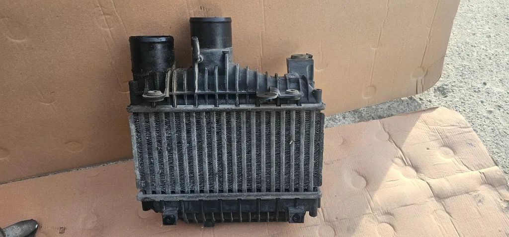 Radiator intercooler Toyota Avensis T25 2.0 D-4D 2004 2005 2006