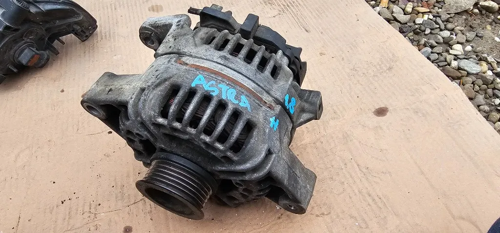 Alternator Opel Astra H 1.8 benzina Z18XE 2004 2005 2006 2007