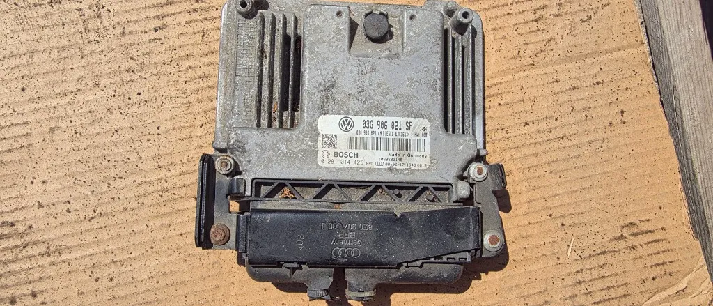 Ecu calculator motor Seat Leon 1P 2.0 TDI BKD - DSG 2004 2005 2006 2007 2008