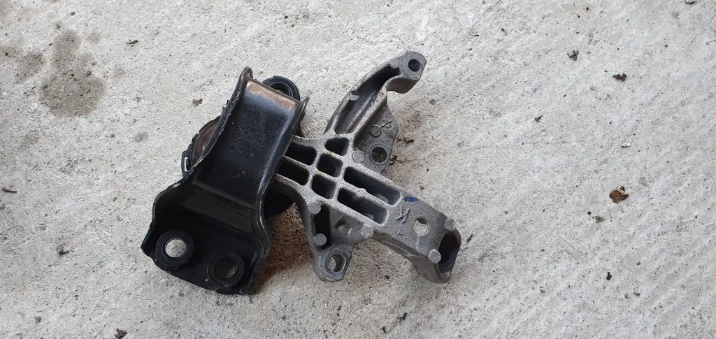 Suport Tampon motor Renault Kadjar 1.5 DCI 2016 2017 2018 2019