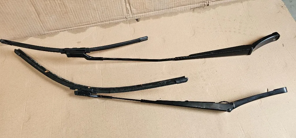 Brat stergator parbriz Vw Passat CC 2009 2010 2011 2012 2013 2014