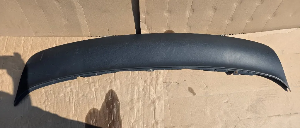 Spoiler inferior / fusta bara spate Vw Sharan 7N 2.0 TDI 2011 2012 2013 2014 2015