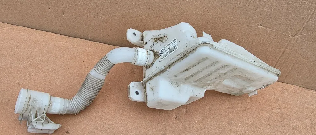 Vas lichid parbriz Skoda Octavia 3 2013 2014 2015 2016 2017 2018