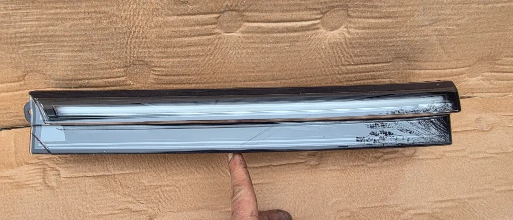 DRL Lumina de zi stanga grila radiator Vw Tayron 2024 2025