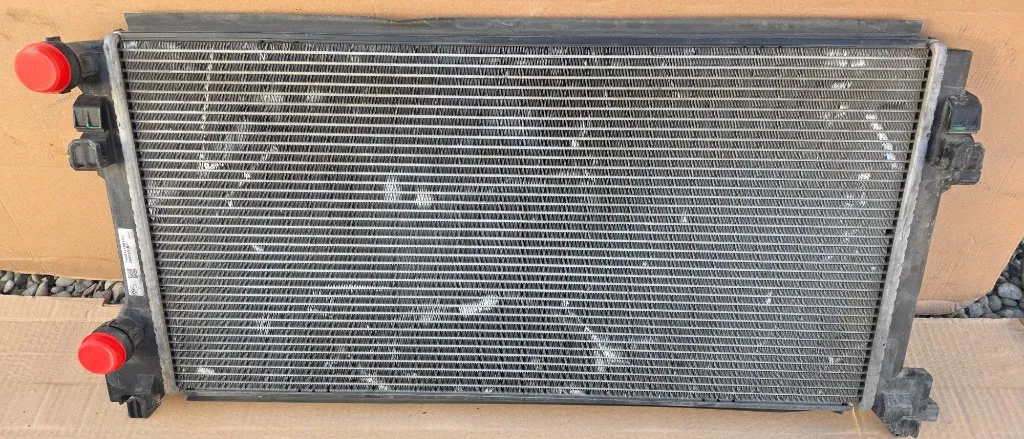 Radiator racire apa VW Golf 7 1.6 TDI CLH CXX DDY DGT 2014 2015 2016 2017 2018