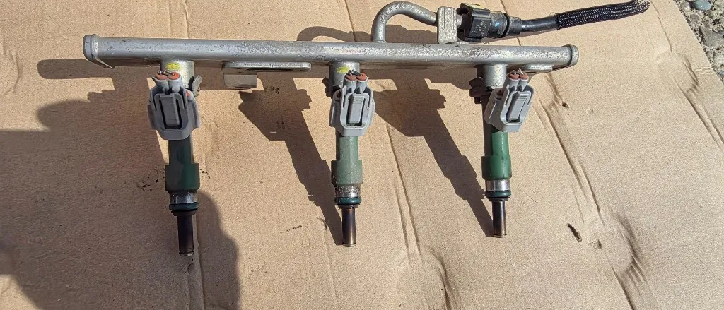Injector Dacia Logan 3 / Sandero 3 / Jogger 1.0 TCE 2020 2021 2022 2023 2024