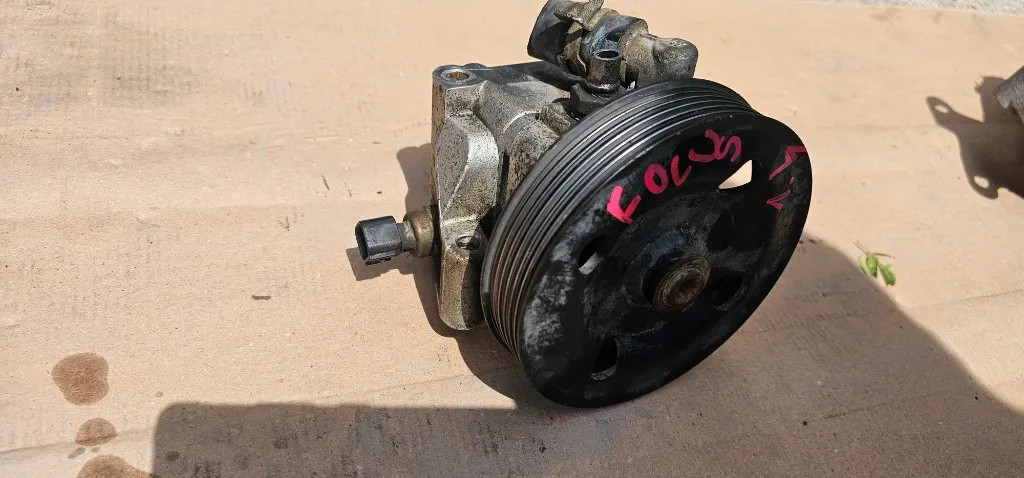 Pompa Servodirectie Ford Focus 1 1.4 16v 2000 2001 2002 2003