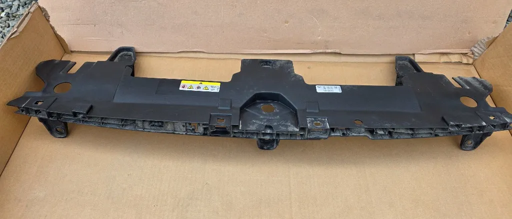 Capac protectie radiatoare Vw Touareg 3 CR 2018 2019 2020 2021 2022 2023 2024