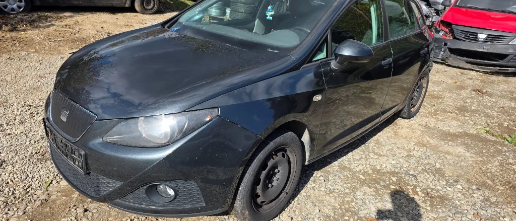 Usa stanga fata Seat Ibiza 6J 2010 2011 2012 2013 2014