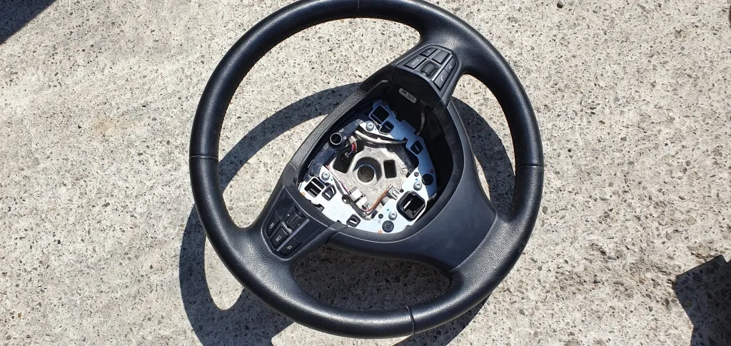 Volan piele cu comenzi BMW Seria 5 F10 F11 2011 2012 2013