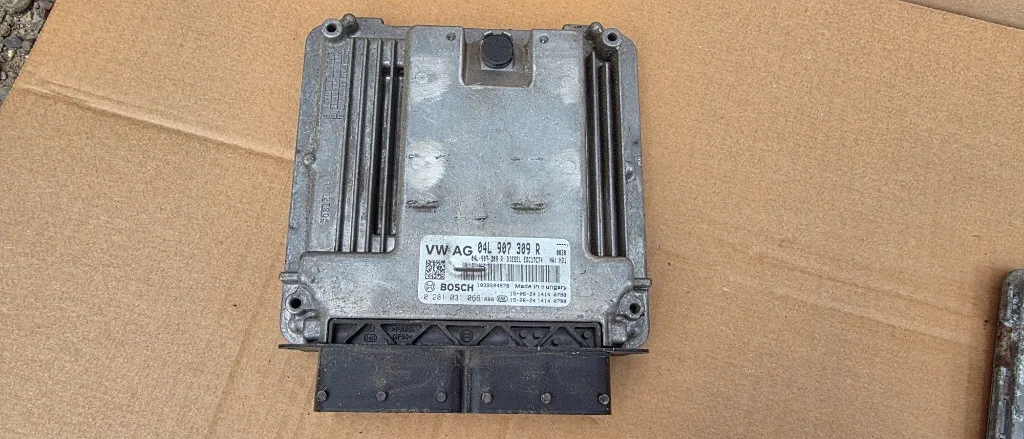 Ecu calculator motor Vw Passat B8 2.0 TDI CRL - DSG 2015 2016 2017