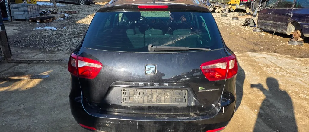 Haion cu luneta Seat Ibiza 6J combi 2010 2011 2012
