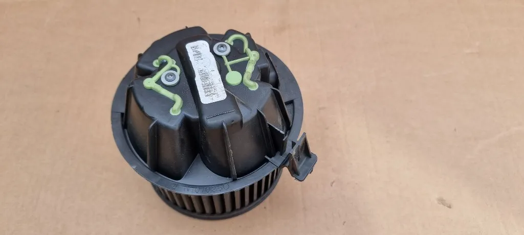 Aeroterma / Ventilator habitaclu Dacia Logan 1.5 DCI euro 4 2007 2008 2009
