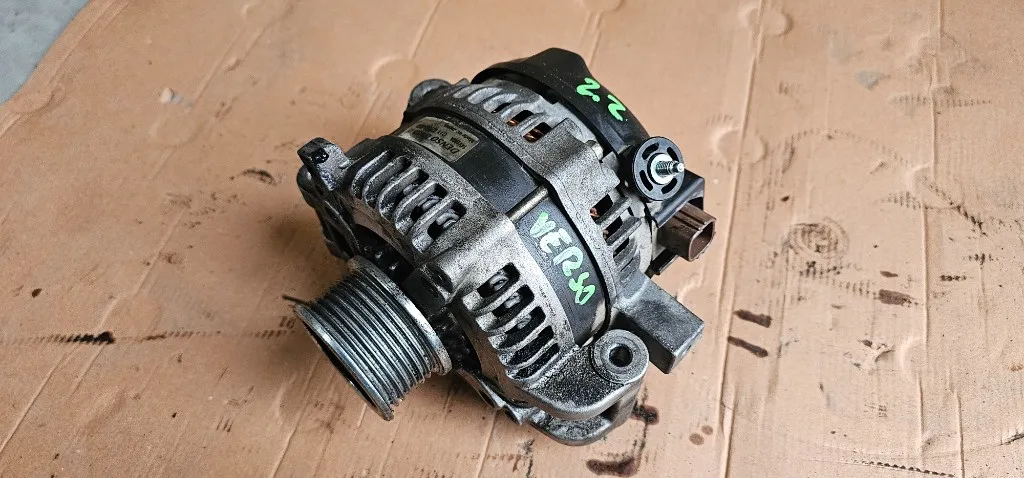 Alternator Toyota Auris Avensis Corolla Verso 2.0 / 2.2 D-4D 2010 2011 2012 2013 2014
