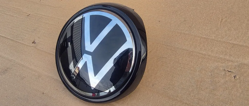 Emblema fata cu suport Vw Tiguan 3 2024 2025