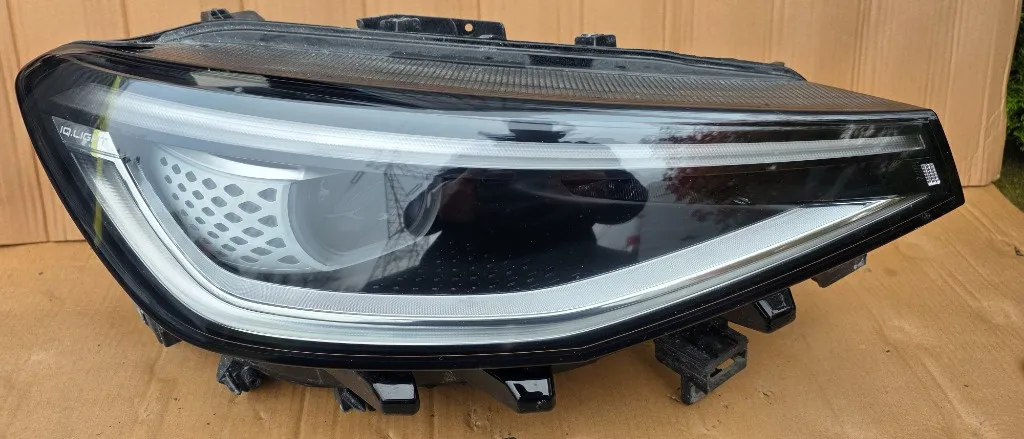 Far dreapta Full LED VW ID.4 / ID4 2021 2022 2023 IQ LIGHT