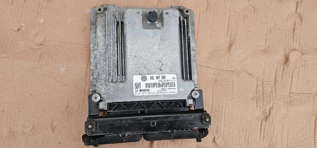 Ecu calculator motor Vw Golf 6 2.0 TDI CBDC 03L907309 2009 2010 2011 2012