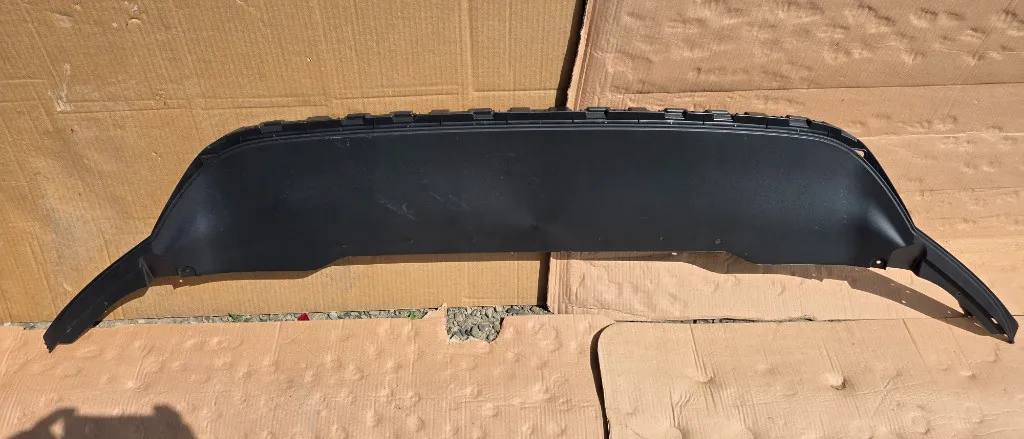Spoiler Fusta bara fata Vw Passat B8 2016 2017 2018