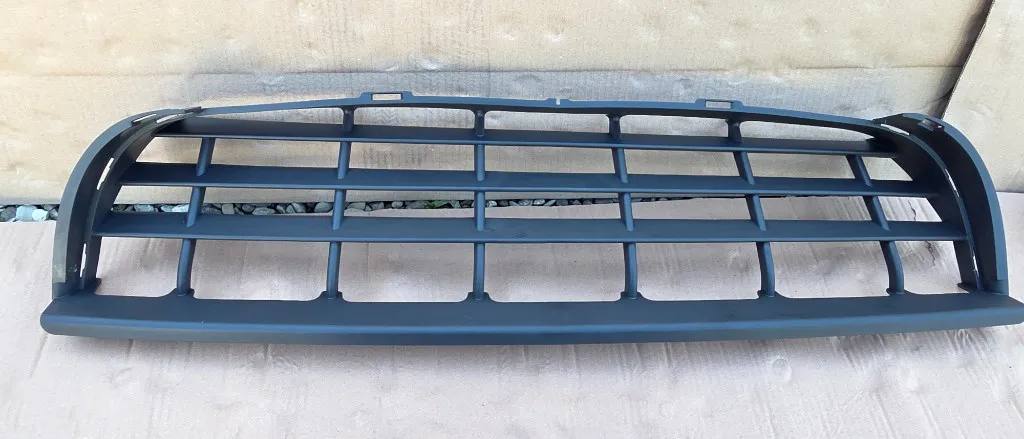 Grila centrala bara fata Vw Crafter 2006 2007 2008 2009 2010 2011