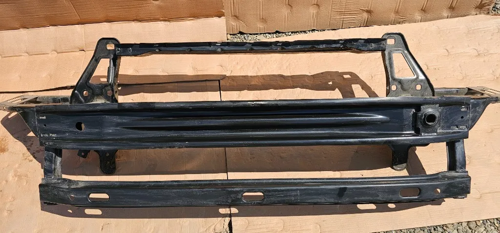 Armatura bara fata Vw Crafter 2 / MAN TGE 2018 2019 2020 2021 2022