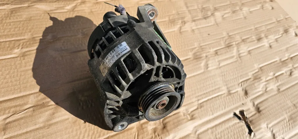 Alternator Fiat Panda / Punto / Doblo 1.2 benzina 2001 2002 2003 2004 2005