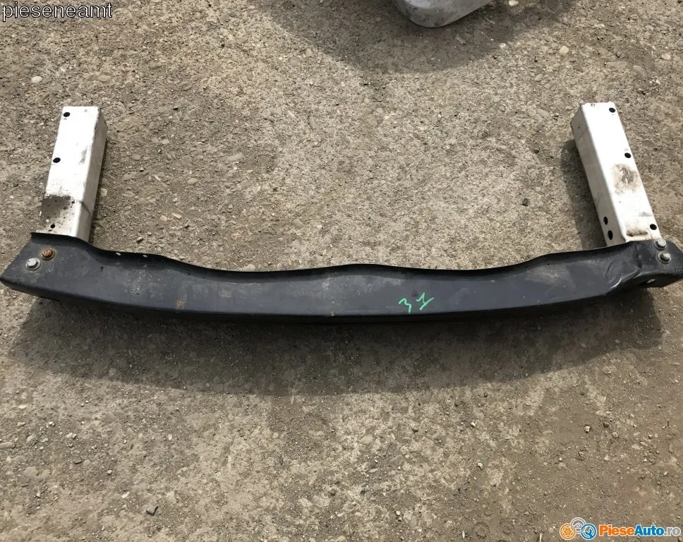 Armatura bara spate AUDI A5 8T 2009 2010 2011 2012