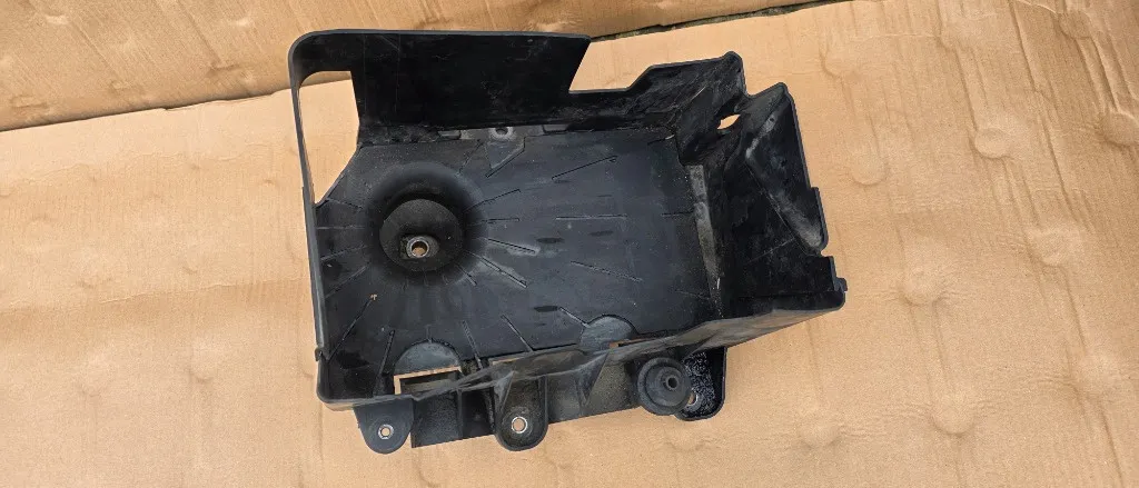 Suport baterie Vw Polo 6R / Seat Ibiza 6J 1.2 TDI CFW 2010 2011 2012 2013