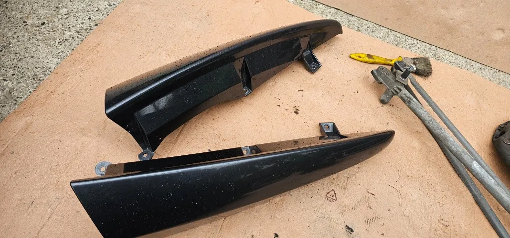 Ornament stop stanga / dreapta Mercedes Citan W415 2012 2013 2014 2015 2016 2017 2018