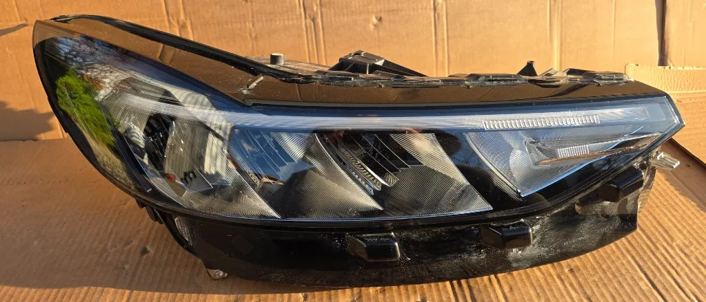 Far dreapta Full Led Ford Kuga 3 Facelift 2024 2025