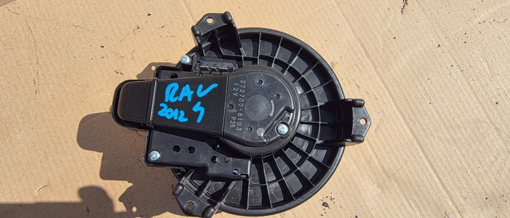 Aeroterma / ventilator habitaclu Toyota Rav 4 2007 2008 2009 2010 2011 2012