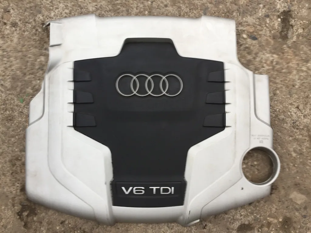 Capac motor AUDI A4 B8 3.0 TDI 2009 2010 2011 2012