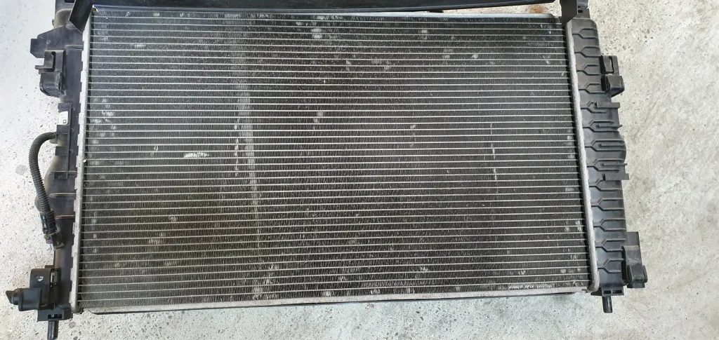 Radiator racire apa Opel Astra J 1.7 2.0 CDTI 2010 2011 2012 2013