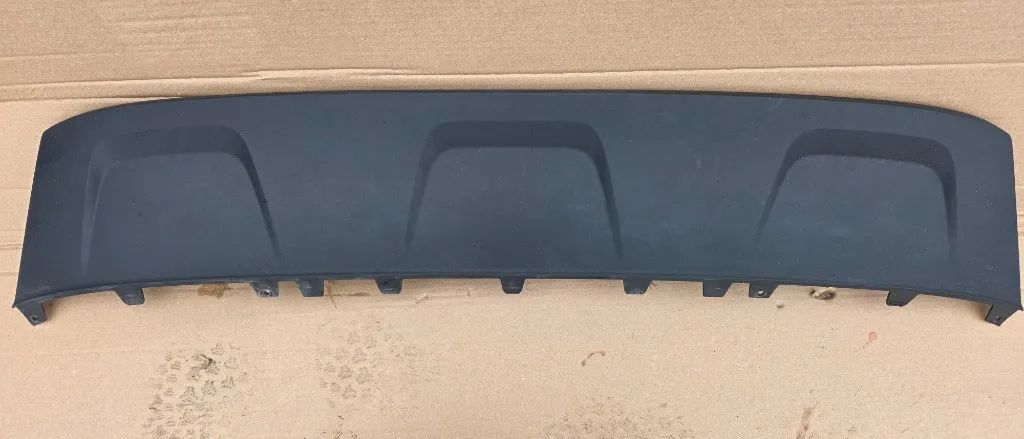 Ornament capac central bara fata AUDI Q8 4M8 2019 2020 2021 2022