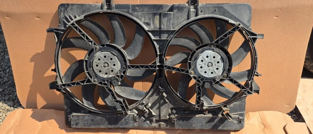 Panou ventilatoare racire Audi A4 b8 / A5 8T / Q5 8R 2.0 TDI 2010 2011 2012 2013 2014
