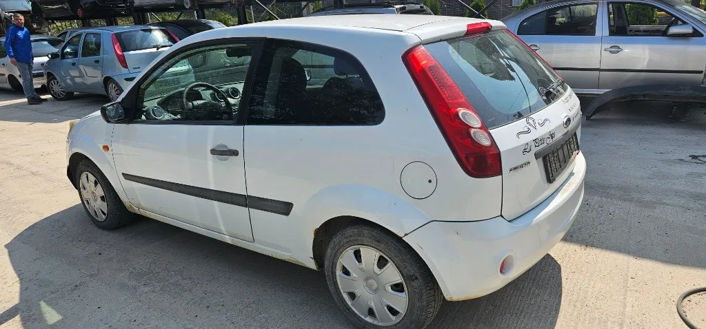Stop stanga / dreapta Ford Fiesta coupe 2005 2006 2007