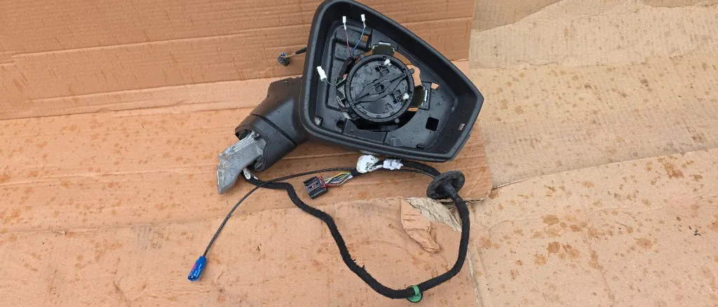 Oglinda dreapta cu camera Vw Touareg 3 CR 2018 2019 2020 2021 2022