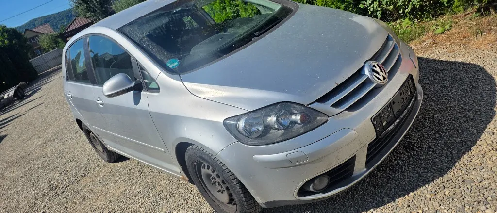 Usa stanga / dreapta fata Vw Golf 5 Plus 2005 2006 2007 2008 2009 2010