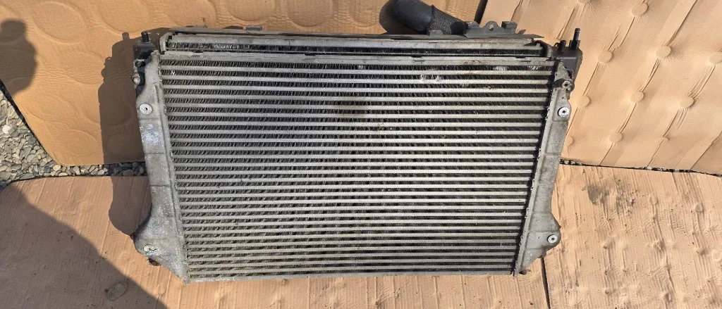 Radiator intercooler Toyota Verso 2.2 D 4D 2006 2007 2008 2009