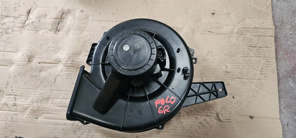 Aeroterma / Ventilator habitaclu Vw Polo 6R 2010 2011 2012 2013 2014