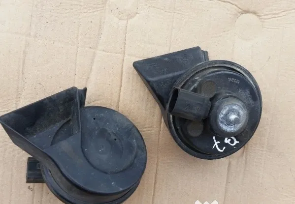 Claxoane bitonale Vw Touran 2004 2005 2006 2007